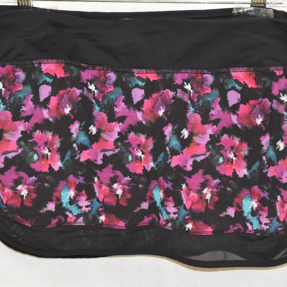 Lululemon Flowabunga Skirt/ Skort 10 Reg